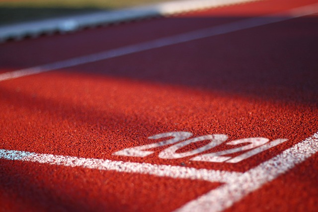 oval track ground 2021 new year running track track closeup tartan start step goal stage calendar phase date running track r