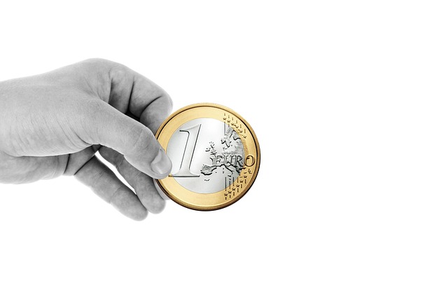 hand keep finger euro coin money currency finance donation presentation euro euro euro coin coin coin money donation donat