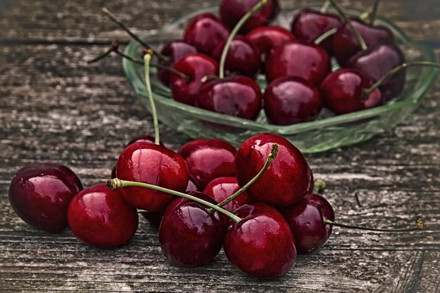 cherry sweet cherry fruit yummy fruity bird cherry bing prunus avium cute ripe stone fruit cherry cherry cherry cherry cherry
